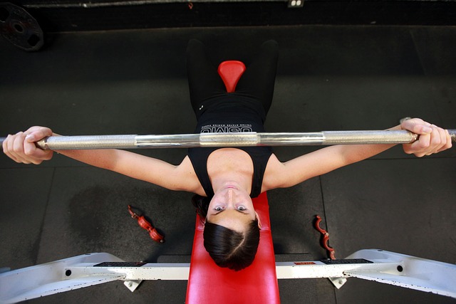 Weightlifting and Back Pain: A Precarious Relationship