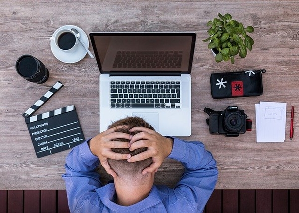 Wellness Hacks for the Workplace